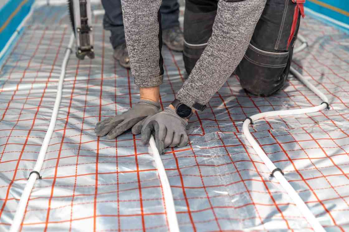 夏季安装壁挂炉的三大优势,提前准备温暖过冬(图2) 安装新的地暖1717741247663.jpg