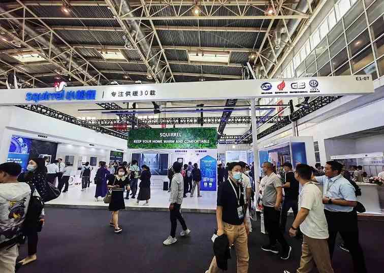 小松鼠30周年超薄冷凝炉引领全预混时代,IOT智慧物联开启采暖新篇章(图3) 小松鼠30周年超薄冷凝炉引领全预混时代,IOT智慧物联开启采暖新篇章(图3)