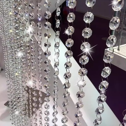 灵泉装饰推出高端水晶珠帘新品：诠释奢华家居空间的设计美学(图3)