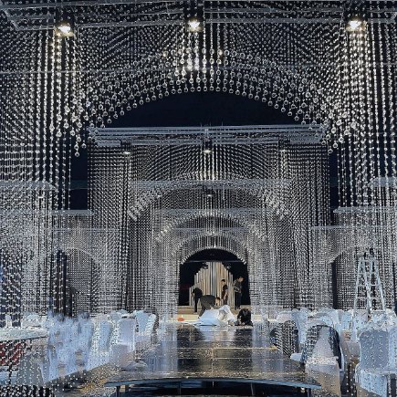 水晶帘子珠、窗帘如何打造高端家居奢华感？(图3)