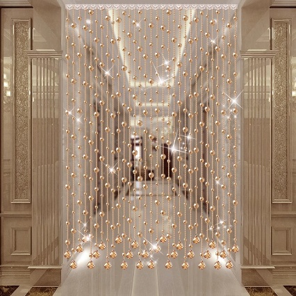 北欧极简空间案例 | 水晶珠帘打造纯净通透家居美学(图2)