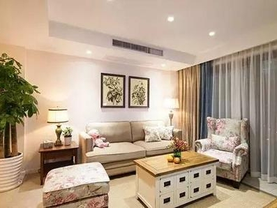 如何用水晶帘子珠、窗帘打造田园风家居？选购技巧解密！(图1)